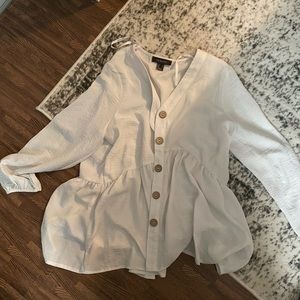 Flowy button up shirt white